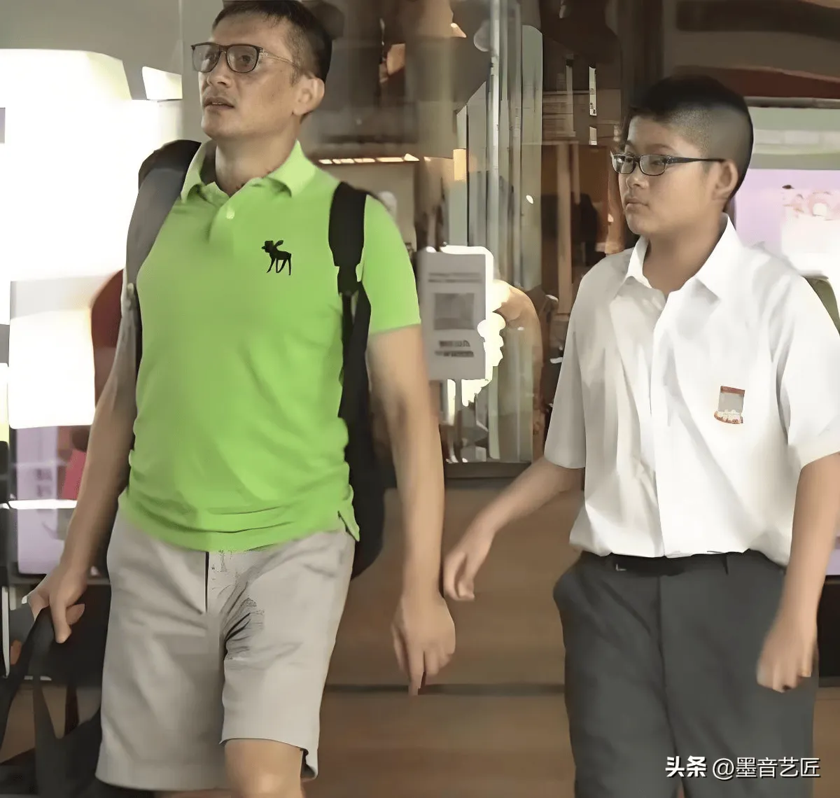 Trần Cẩm Hồng trở lại sau hơn 10 năm chăm con tự kỷ - Ảnh 2.