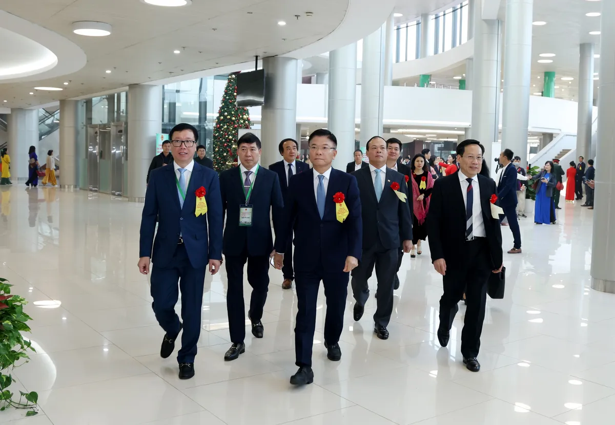 234 dự &aacute;n, c&ocirc;ng tr&igrave;nh đồng loạt khởi c&ocirc;ng, kh&aacute;nh th&agrave;nh với tổng đầu tư hơn 3,4 triệu tỷ đồng - Ảnh 6.