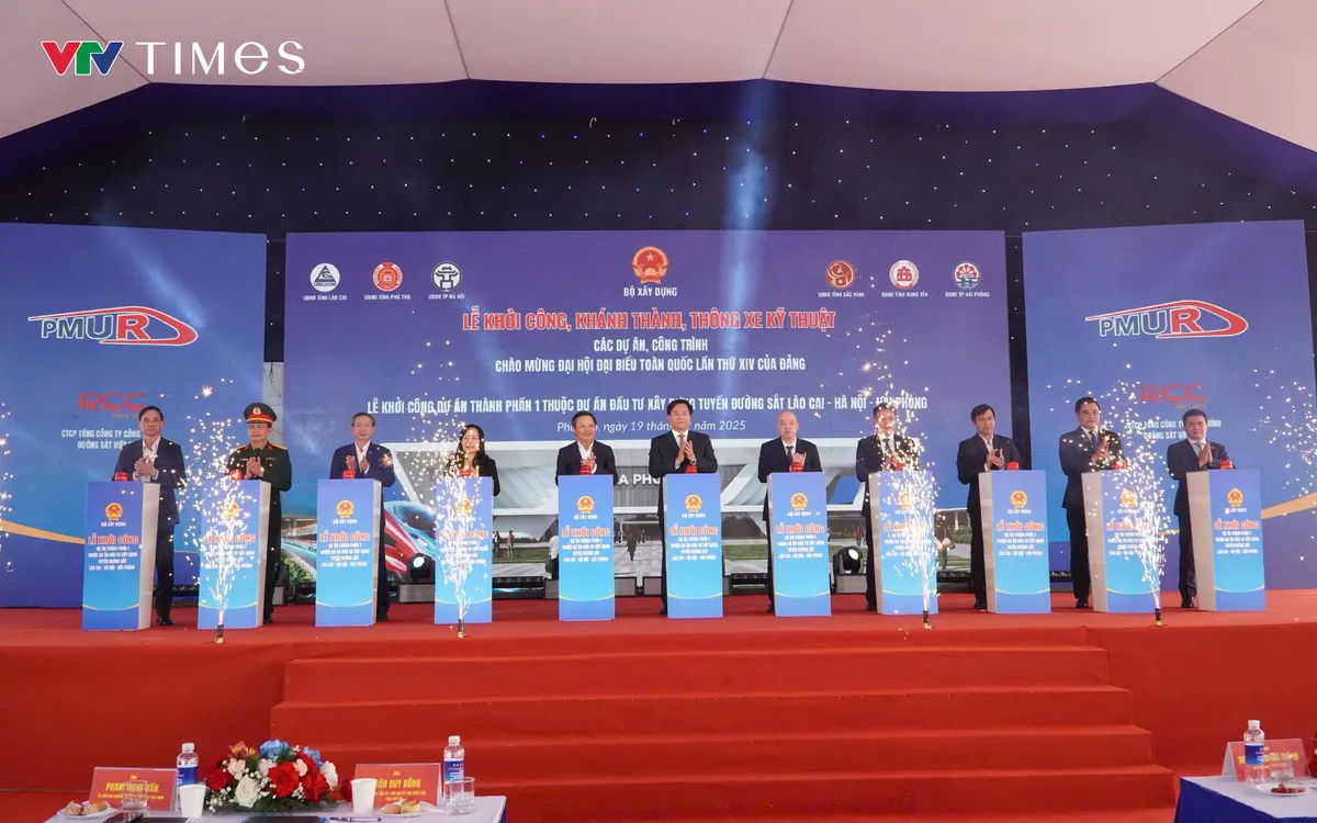 Khởi c&ocirc;ng Ga Ph&uacute; Thọ, kh&aacute;nh th&agrave;nh Nh&agrave; m&aacute;y Thủy điện H&ograve;a B&igrave;nh mở rộng - Ảnh 1.