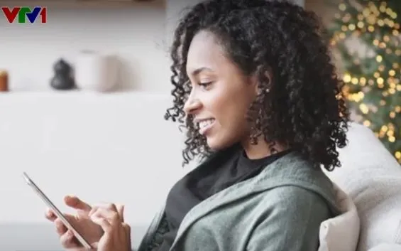 Ngày càng nhiều người tiêu dùng Mỹ được hỗ trợ bởi trí tuệ nhân tạo khi mua hàng online.