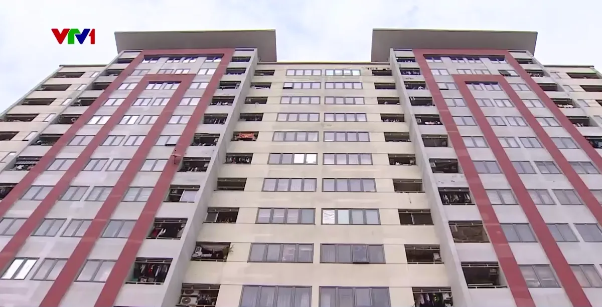 Thu hồi nh&agrave; ở x&atilde; hội b&aacute;n sai đối tượng - Ảnh 6.