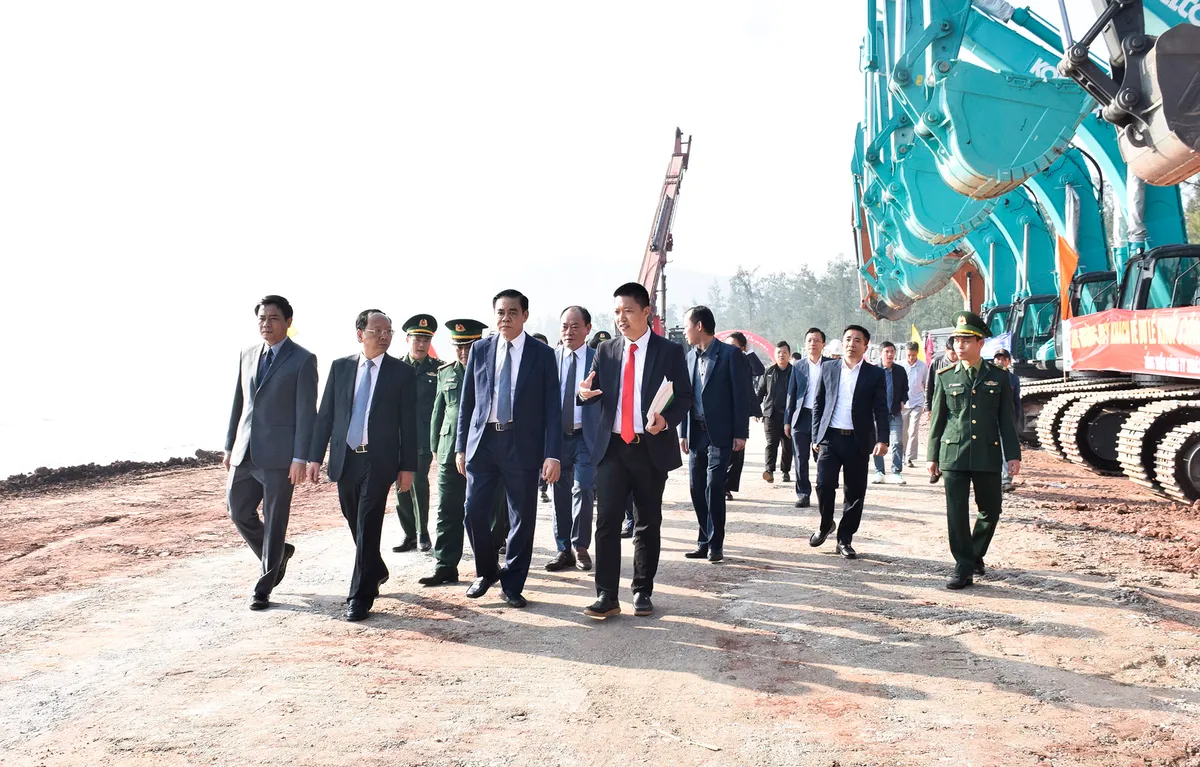 Nghệ An khởi c&ocirc;ng, kh&aacute;nh th&agrave;nh 3 dự &aacute;n trọng điểm - Ảnh 3.