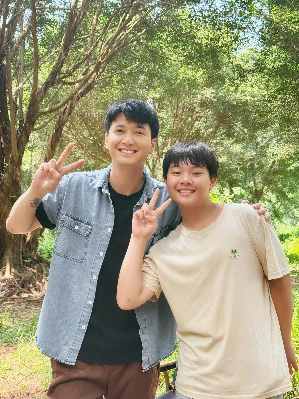 C&aacute;ch em 1 milimet: To&agrave;n bộ d&agrave;n diễn vi&ecirc;n lớn - b&eacute; lần đầu hội ngộ ở l&agrave;ng M&acirc;y- Ảnh 9.