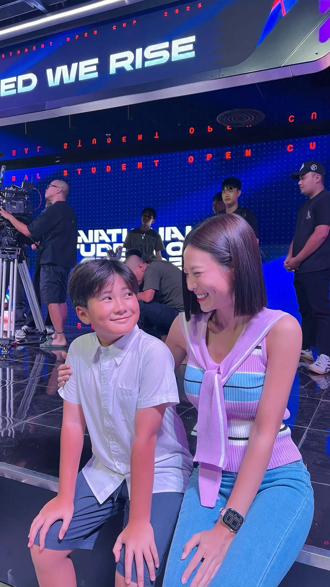 C&aacute;ch em 1 milimet: To&agrave;n bộ d&agrave;n diễn vi&ecirc;n lớn - b&eacute; lần đầu hội ngộ ở l&agrave;ng M&acirc;y- Ảnh 12.