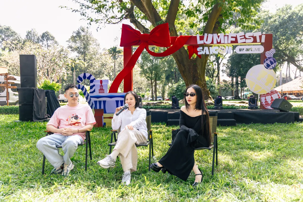 Trải nghiệm không gian sáng tạo độc đáo trong mùa Giáng sinh tại TP Hồ Chí Minh- Ảnh 1. Trải nghiệm không gian sáng tạo độc đáo trong mùa Giáng sinh tại TP Hồ Chí Minh- Ảnh 1.