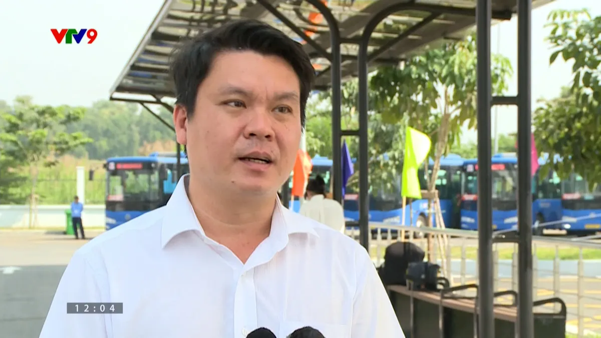 pnhn-2012-1 lê hoàn.jpg