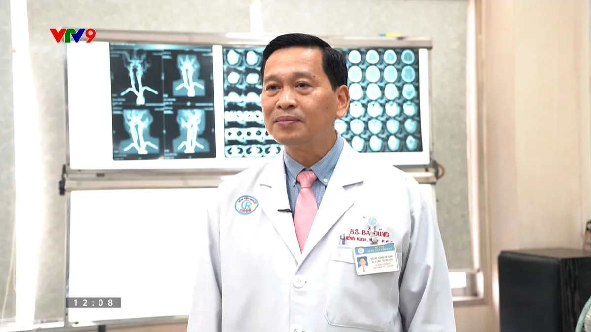 pnhn-2012-2 hoàng bá dũng.jpg