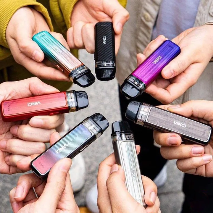 Hiểm họa kh&ocirc;n lường từ thuốc l&aacute; điện tử: Hồi chu&ocirc;ng b&aacute;o động cho người trẻ- Ảnh 1.