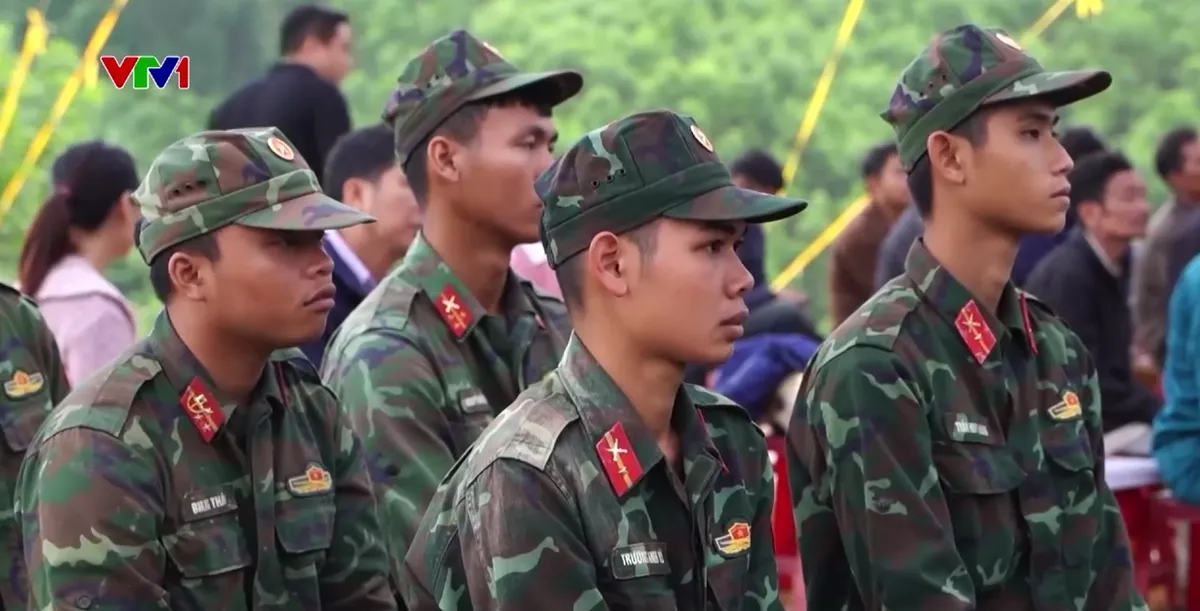 Quỹ Tấm l&ograve;ng Việt hỗ trợ x&acirc;y, sửa nh&agrave; cho người d&acirc;n v&ugrave;ng thi&ecirc;n tai Đ&agrave; Nẵng- Ảnh 1.