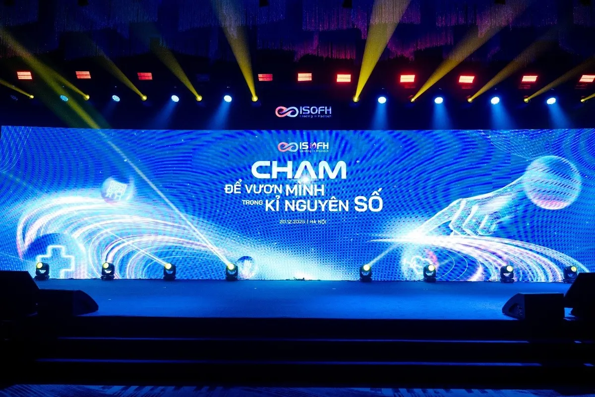 ISOFH kỷ niệm 10 năm kiến tạo hệ sinh th&aacute;i y tế số: Chạm để vươn m&igrave;nh trong kỷ nguy&ecirc;n số - Ảnh 1.