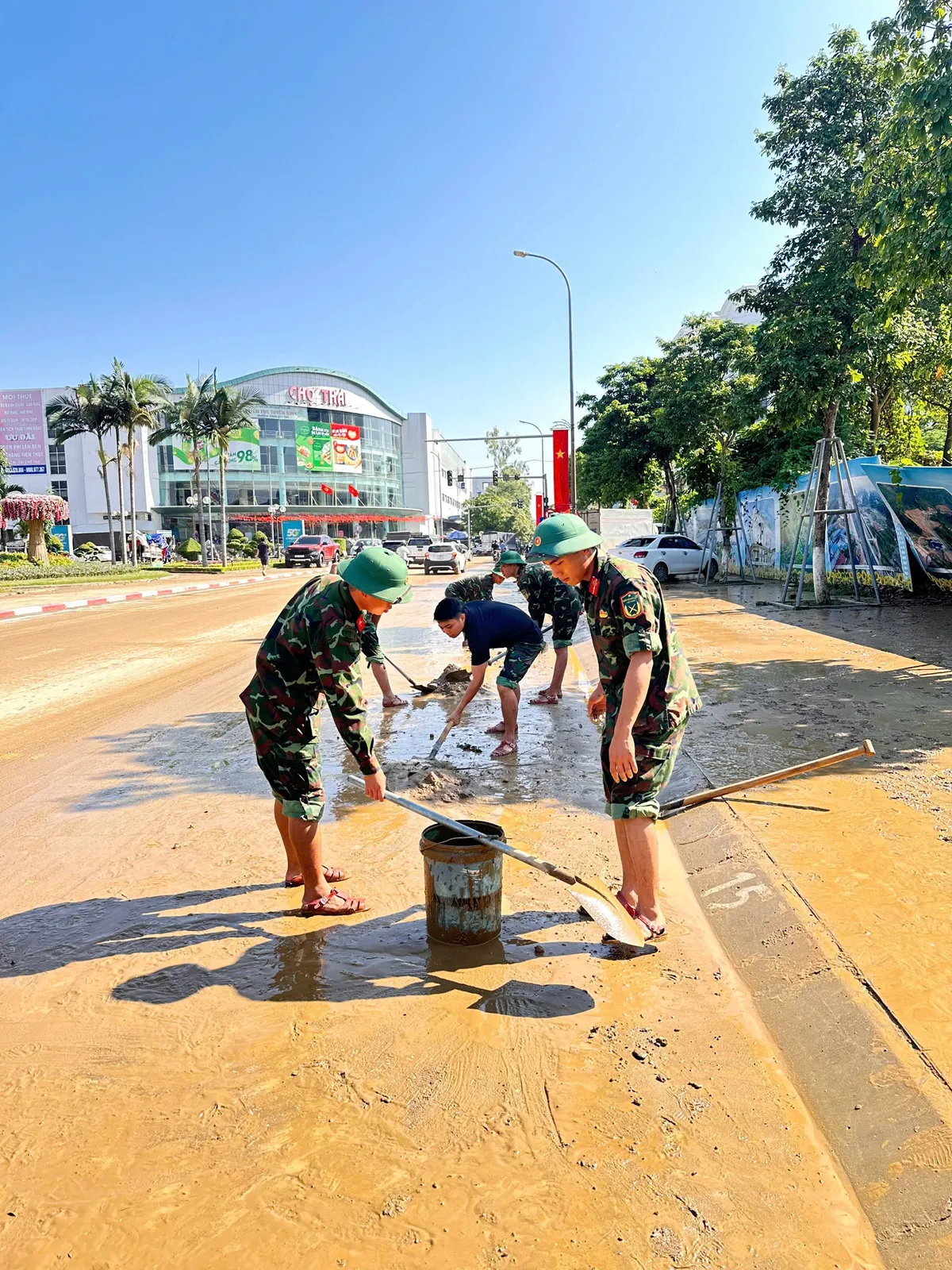 Th&aacute;i Nguy&ecirc;n: Ph&aacute;t huy phẩm chất &ldquo;Bộ đội Cụ Hồ&rdquo;, khẳng định vai tr&ograve; n&ograve;ng cốt trong t&igrave;nh h&igrave;nh mới  - Ảnh 2.