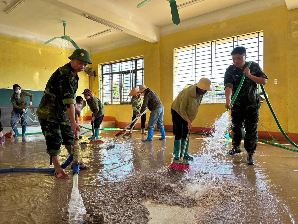 Th&aacute;i Nguy&ecirc;n: Ph&aacute;t huy phẩm chất &ldquo;Bộ đội Cụ Hồ&rdquo;, khẳng định vai tr&ograve; n&ograve;ng cốt trong t&igrave;nh h&igrave;nh mới  - Ảnh 6.