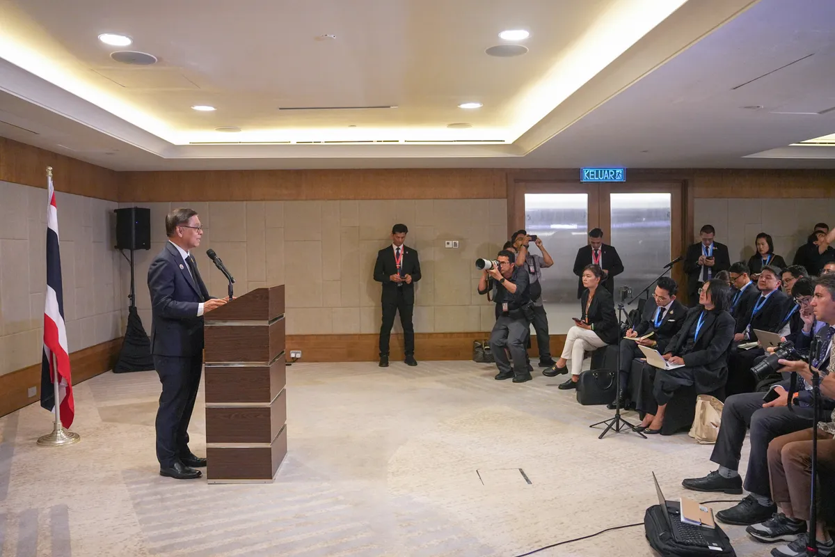 Th&aacute;i Lan nhất tr&iacute; tiến h&agrave;nh th&ecirc;m c&aacute;c cuộc đ&agrave;m ph&aacute;n với Campuchia - Ảnh 1.