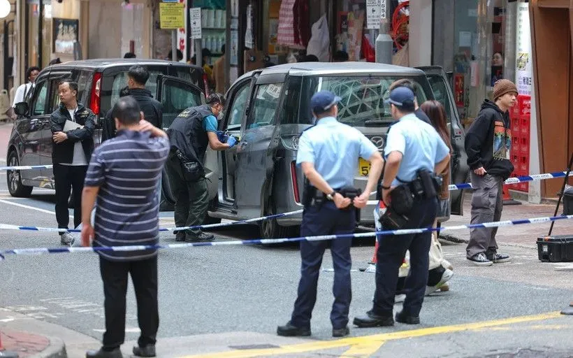Cảnh sát Hong Kong (Trung Quốc) làm nhiệm vụ tại hiện trường (Ảnh: SCMP)