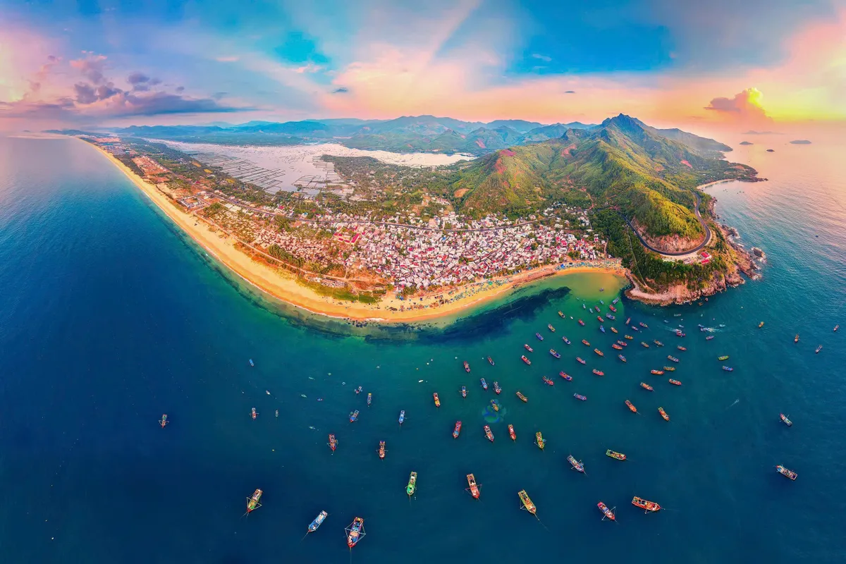 Đắk Lắk: T&aacute;i định vị du lịch trong kh&ocirc;ng gian thống nhất &ldquo;đại ng&agrave;n - biển xanh&rdquo;- Ảnh 2.