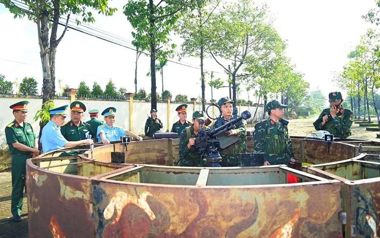 Ban Chỉ đạo phòng không nhân dân Trung ương có chức năng tham mưu giúp Chính phủ tổ chức, chỉ đạo, điều hành hoạt động phòng không nhân dân trên phạm vi cả nước. (Ảnh: VGP)
