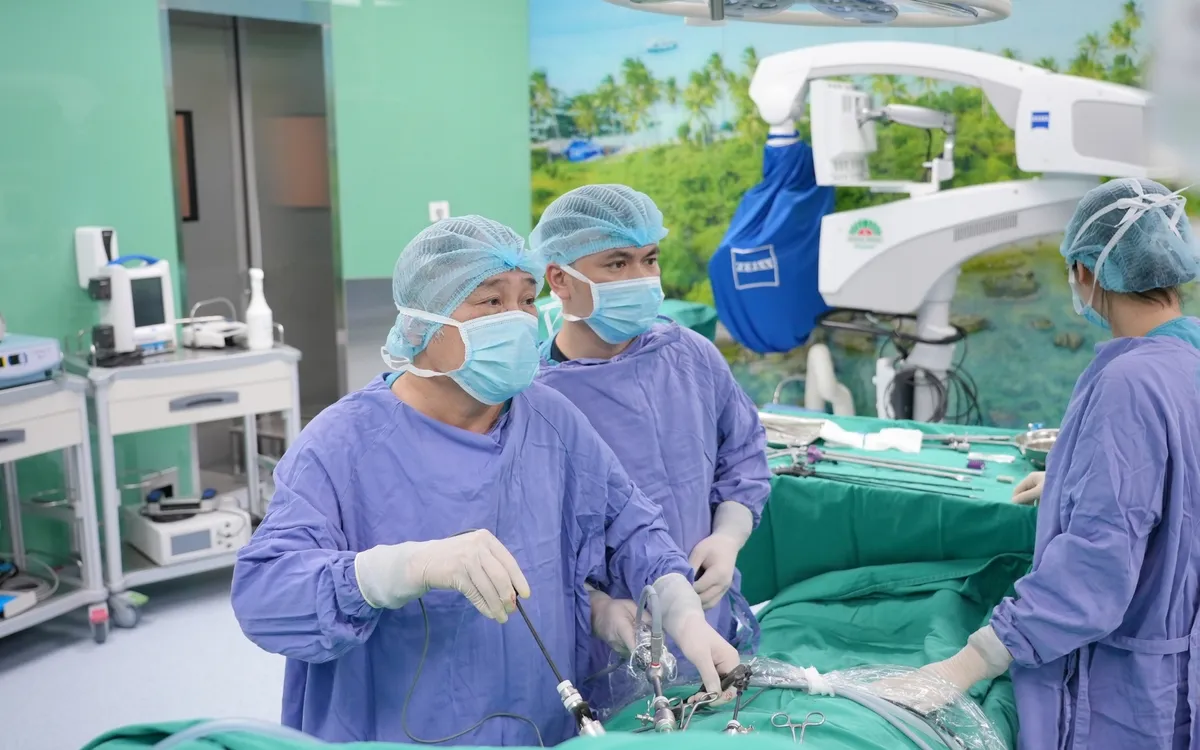 Sỏi mật 19mm khiến cụ b&agrave; 82 tuổi nhiễm khuẩn huyết- Ảnh 3.