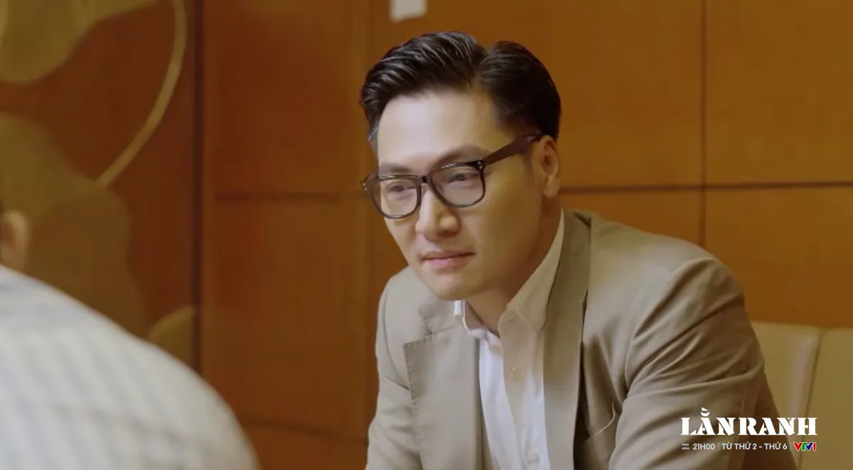Lằn ranh - Tập 38: Thiệu nhắc nhở Trinh chấn chỉnh th&aacute;i độ của Khắc - Ảnh 4.