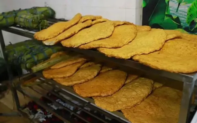 Số giò chả có chứa chất cấm. Ảnh: Công an tỉnh Tuyên Quang