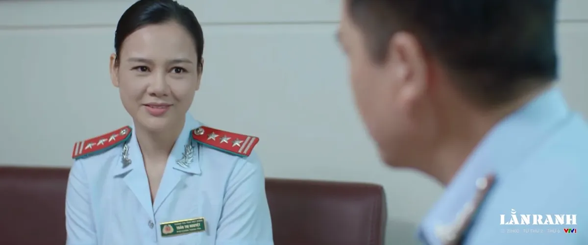 Lằn ranh - Tập 37: Ch&aacute;nh thanh tra nghi ngờ Nguyệt "kh&aacute;c mọi khi" - Ảnh 3.