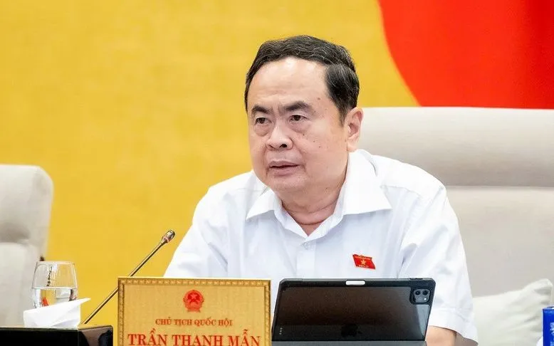 Nghị quyết của Ủy ban Thường vụ Quốc hội về c&ocirc;ng t&aacute;c c&aacute;n bộ  - Ảnh 1.