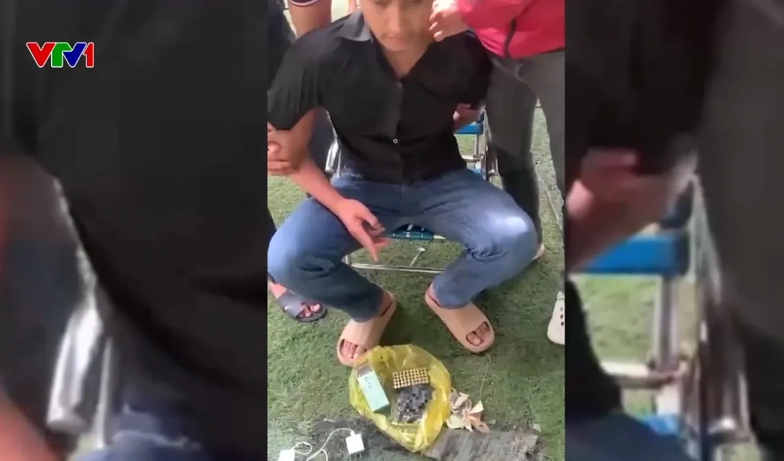 Nhiều đối tượng sử dụng s&uacute;ng, vũ kh&iacute; l&ecirc;n kế hoạch g&acirc;y &aacute;n nguy hiểm - Ảnh 1.