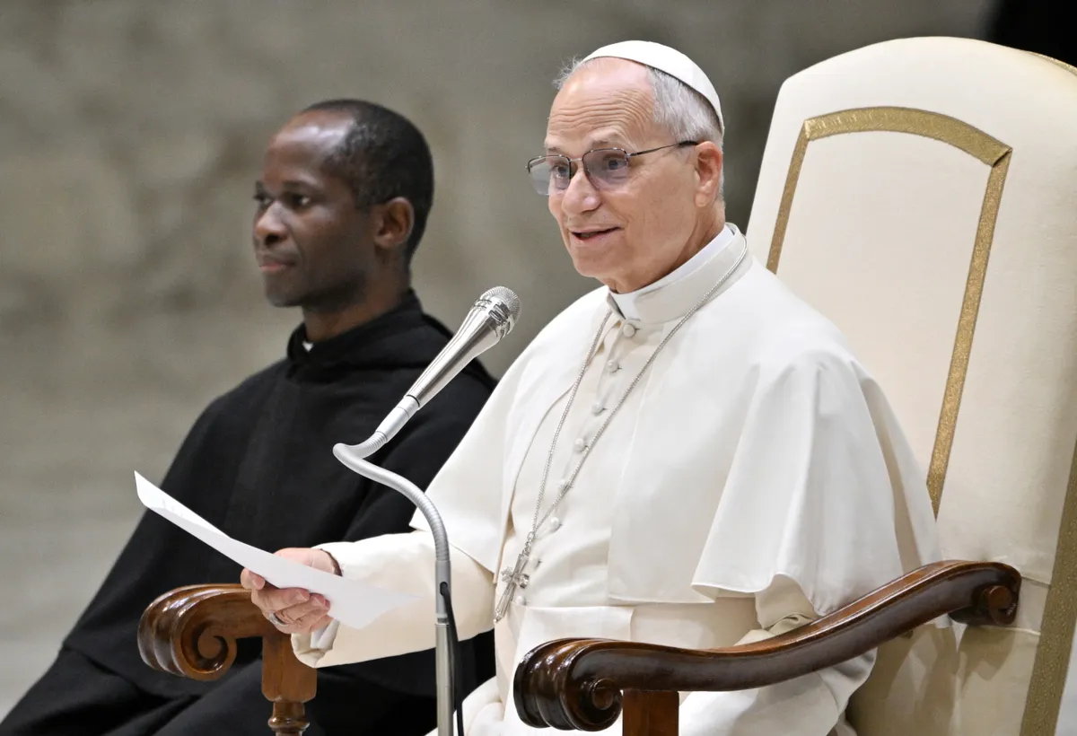 Giáo hoàng Leo XIV kêu gọi đình chiến toàn cầu trong ngày Giáng sinh- Ảnh 1. Giáo hoàng Leo XIV kêu gọi đình chiến toàn cầu trong ngày Giáng sinh- Ảnh 1.