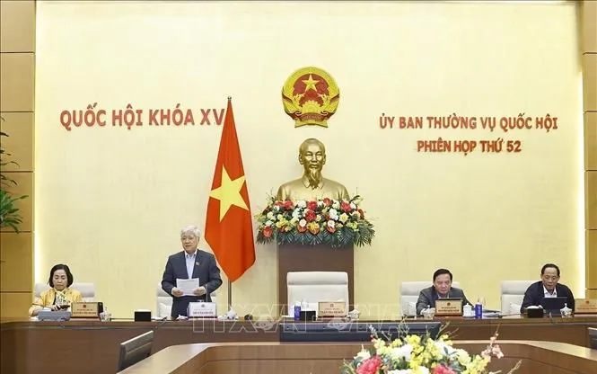 Phó Chủ tịch Thường trực Quốc hội Đỗ Văn Chiến phát biểu. Ảnh: Doãn Tấn/TTXVN