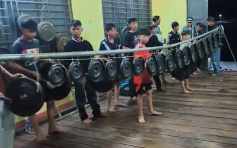 Giữ hồn chi&ecirc;ng, dệt sắc thổ cẩm ở Ea S&uacute;p- Ảnh 1.