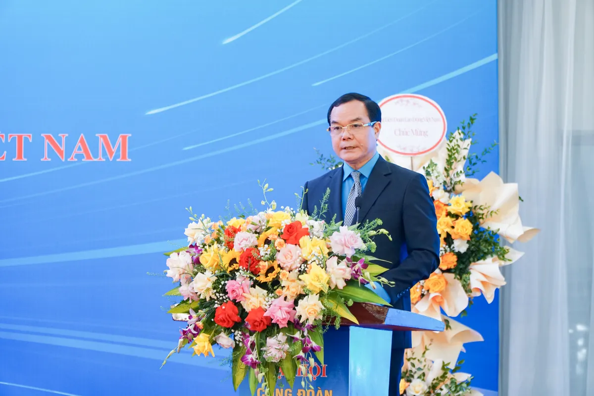 Chuyển đổi số phải l&agrave; hướng đi trọng t&acirc;m của C&ocirc;ng đo&agrave;n Khoa học v&agrave; C&ocirc;ng nghệ - Ảnh 6.