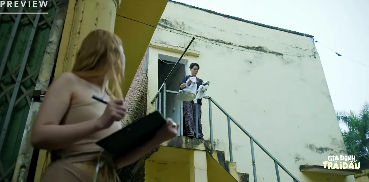 Gia đ&igrave;nh tr&aacute;i dấu - Tập 12: Lễ khai trương ph&ograve;ng tập vắng kỷ lục - Ảnh 3.