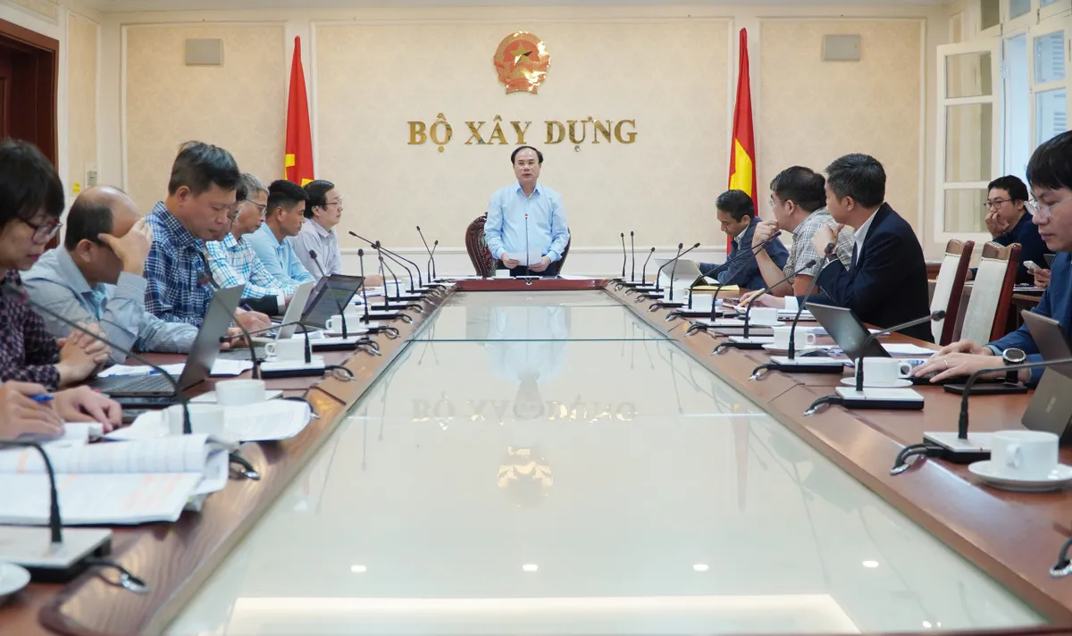 Siết chặt quy chuẩn an to&agrave;n trạm sạc xe điện tại chung cư: B&agrave;i to&aacute;n cấp b&aacute;ch giữa kỷ nguy&ecirc;n xe xanh - Ảnh 4.