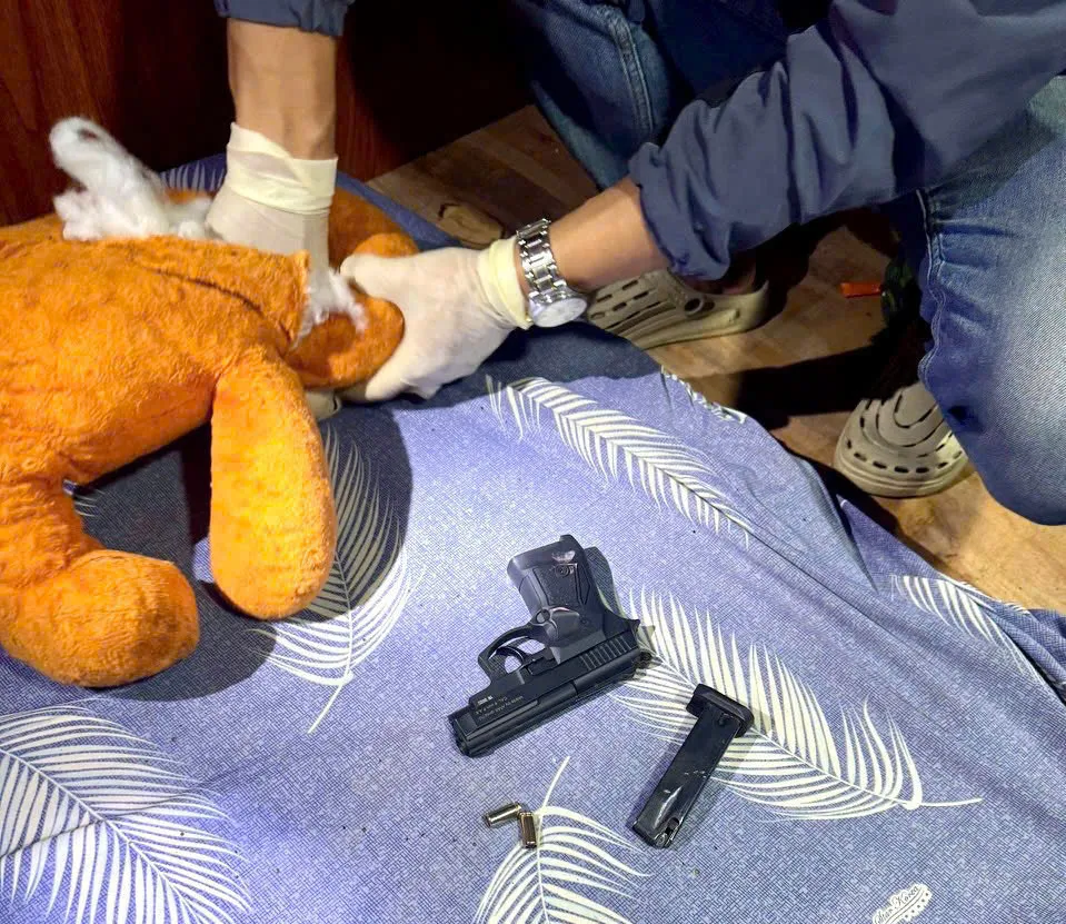 C&ocirc;ng an tỉnh Đắk Lắk họp b&aacute;o th&ocirc;ng tin vụ triệt ph&aacute; đường d&acirc;y ma t&uacute;y xuy&ecirc;n quốc gia quy m&ocirc; lớn - Ảnh 3.