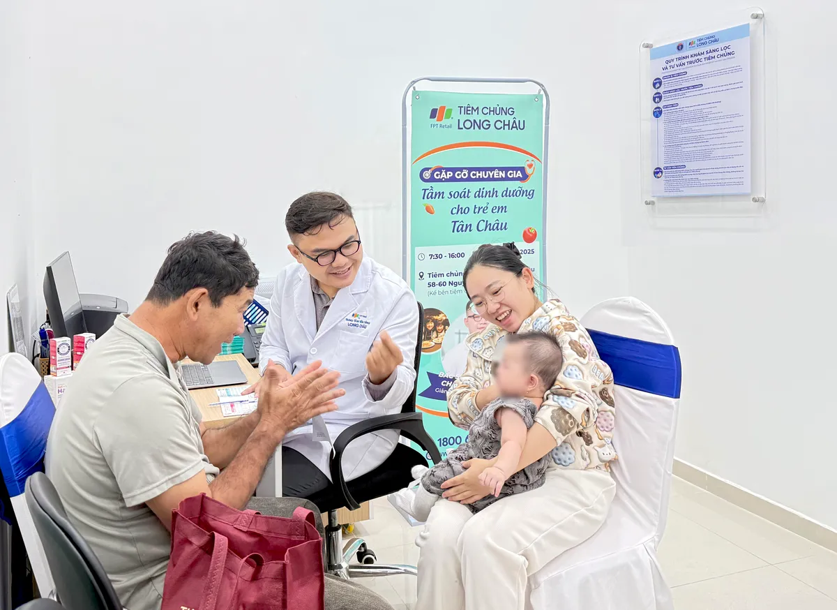 Long Châu đạt Huy hiệu EcoVadis Committed: Bước tiến lớn trong chiến lược phát triển bền vững- Ảnh 2. Long Châu đạt Huy hiệu EcoVadis Committed: Bước tiến lớn trong chiến lược phát triển bền vững- Ảnh 2.