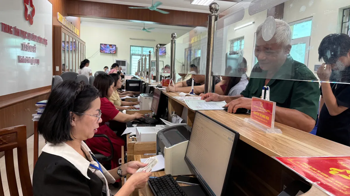 Th&aacute;i Nguy&ecirc;n: X&oacute;a "v&ugrave;ng l&otilde;m s&oacute;ng", mở "đường băng" cho chuyển đổi số - Ảnh 2.