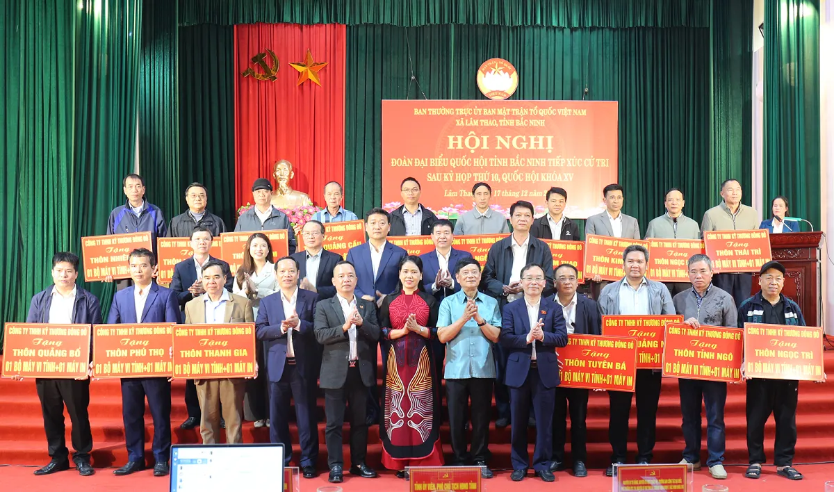 Chuyển đổi số từ nh&agrave; văn h&oacute;a th&ocirc;n ở x&atilde; L&acirc;m Thao (Bắc Ninh)- Ảnh 1.