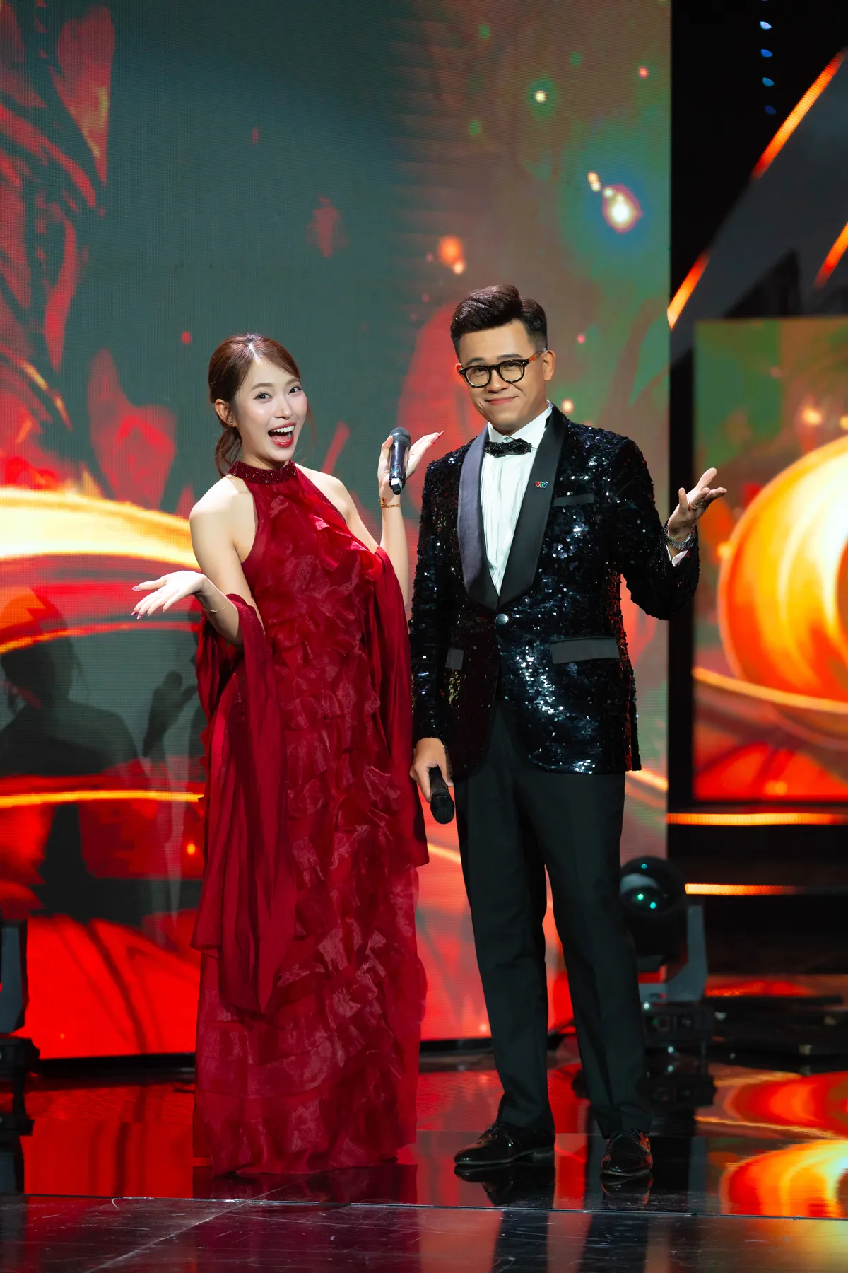 Bản giao hưởng Việt Nam - Chương tr&igrave;nh nghệ thuật ch&agrave;o đ&oacute;n năm mới tr&ecirc;n VTV  - Ảnh 1.