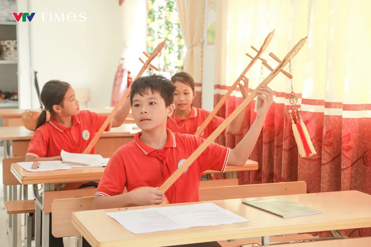 Ph&aacute;t huy di sản Then nơi trường học  - Ảnh 1.