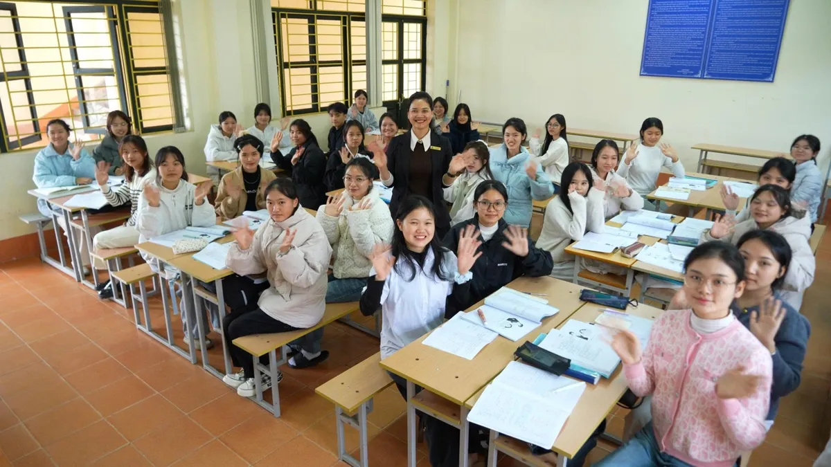 Ph&acirc;n hiệu Đại học Th&aacute;i Nguy&ecirc;n: 10 năm kiến tạo tri thức nơi miền bi&ecirc;n viễn- Ảnh 2.