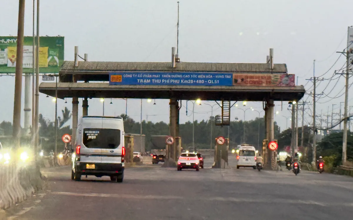 Trạm thu phí T1 qua địa bàn tỉnh Đồng Nai. Ảnh: Phong Nguyễn