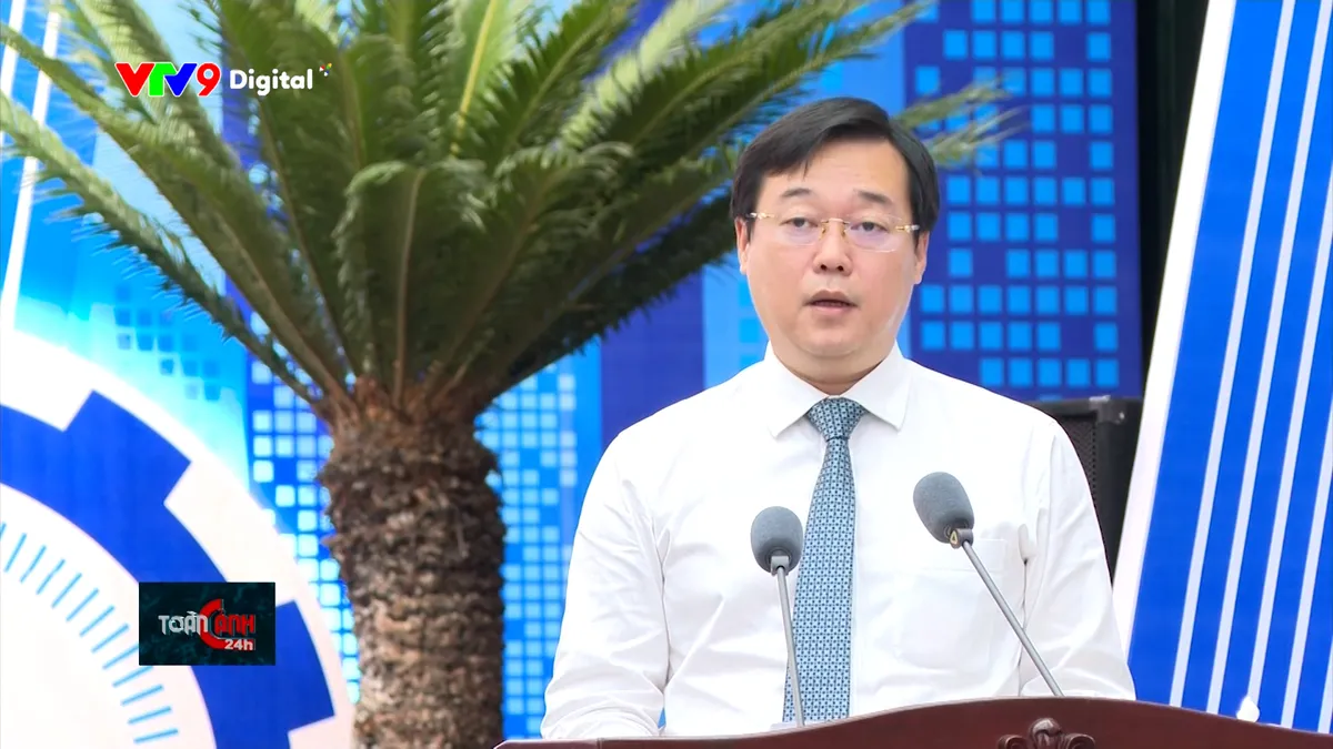 tc24h-2512-1 lê quốc phong.jpg