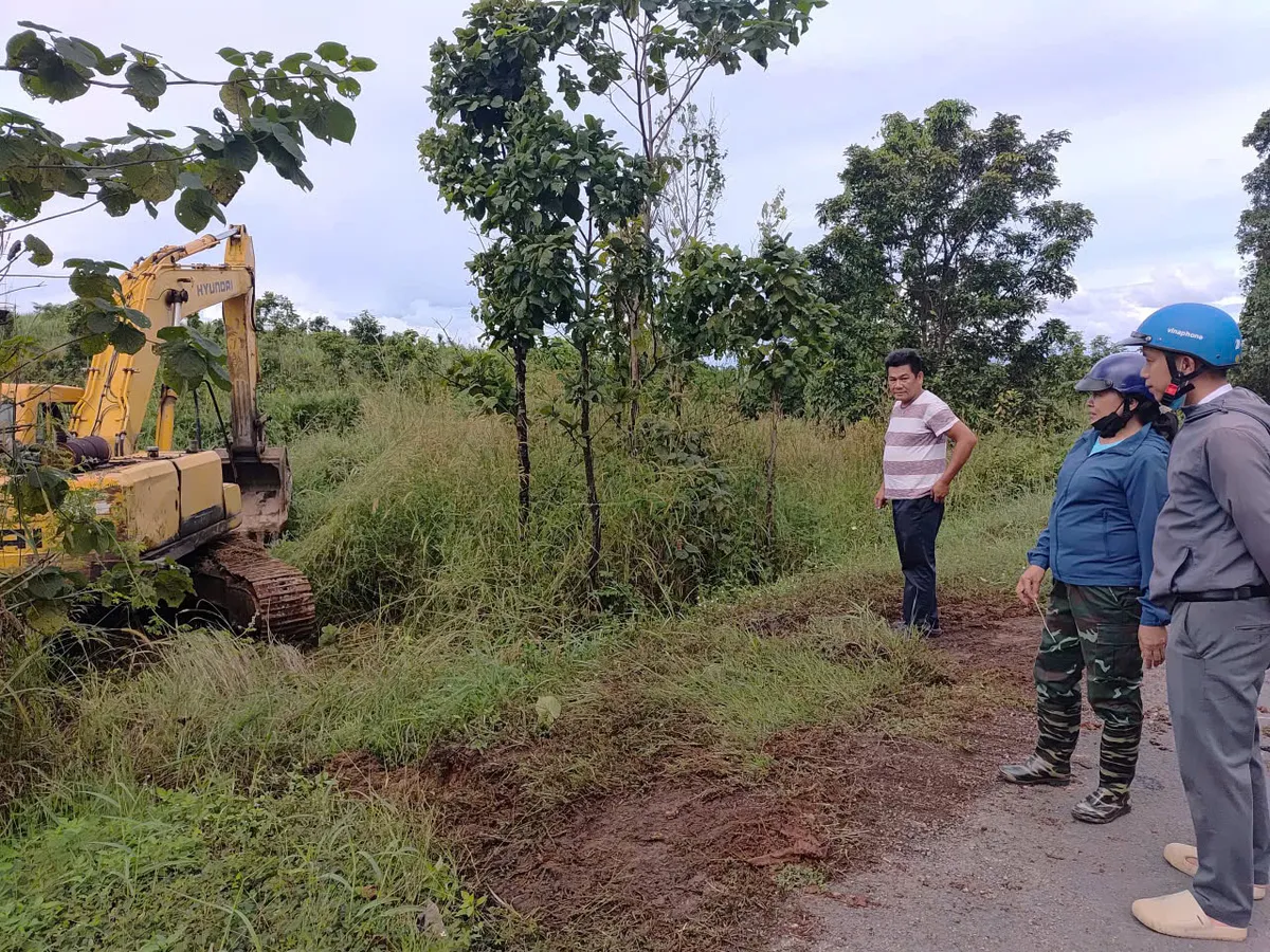Bắt đầu từ lắng nghe trong những việc kh&oacute; tại Ea S&uacute;p - Ảnh 4.
