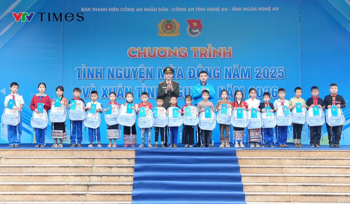 Nghệ An: Chương tr&igrave;nh 'T&igrave;nh nguyện m&ugrave;a Đ&ocirc;ng năm 2025 - Xu&acirc;n t&igrave;nh nguyện năm 2026. - Ảnh 6.