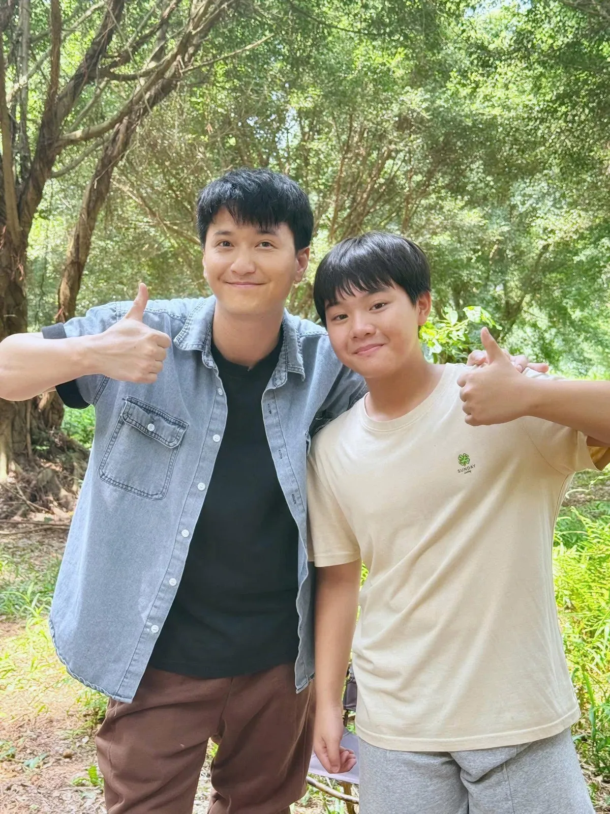 C&aacute;ch em 1 milimet: Nh&oacute;m bạn nghẹt thở chơi tr&ograve; 'v&ograve;ng quay định mệnh' ở l&agrave;ng M&acirc;y - Ảnh 18.