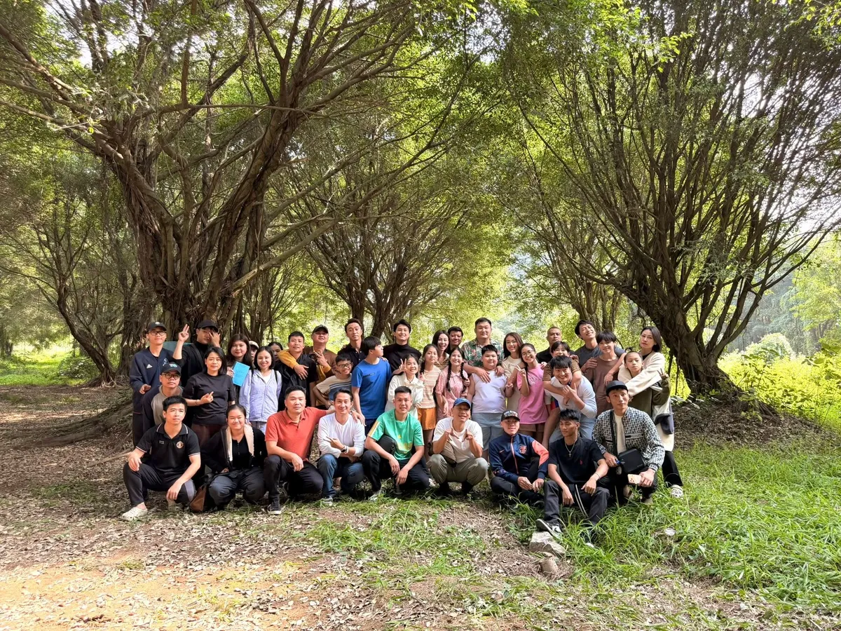 C&aacute;ch em 1 milimet: Nh&oacute;m bạn nghẹt thở chơi tr&ograve; 'v&ograve;ng quay định mệnh' ở l&agrave;ng M&acirc;y - Ảnh 34.