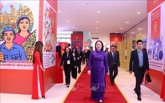 Phó Chủ tịch nước Võ Thị Ánh Xuân, Phó Chủ tịch thứ nhất Hội đồng Thi đua - Khen thưởng Trung ương, Trưởng ban Tổ chức Đại hội Thi đua yêu nước toàn quốc lần thứ XI, đến dự đại hội. Ảnh: Văn Điệp/TTXVN