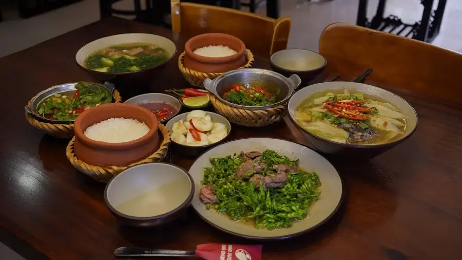 Hương vị Tháp Chàm: Giải mã 5 món ăn cung đình Chăm Pa - Hành trình tìm lại bí mật lịch sử- Ảnh 2. Hương vị Tháp Chàm: Giải mã 5 món ăn cung đình Chăm Pa - Hành trình tìm lại bí mật lịch sử- Ảnh 2.