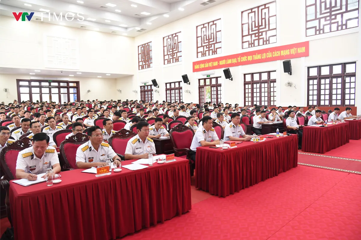 V&ugrave;ng 5 Hải qu&acirc;n r&uacute;t kinh nghiệm c&ocirc;ng t&aacute;c quản l&yacute; tư tưởng năm 2025 - Ảnh 1.