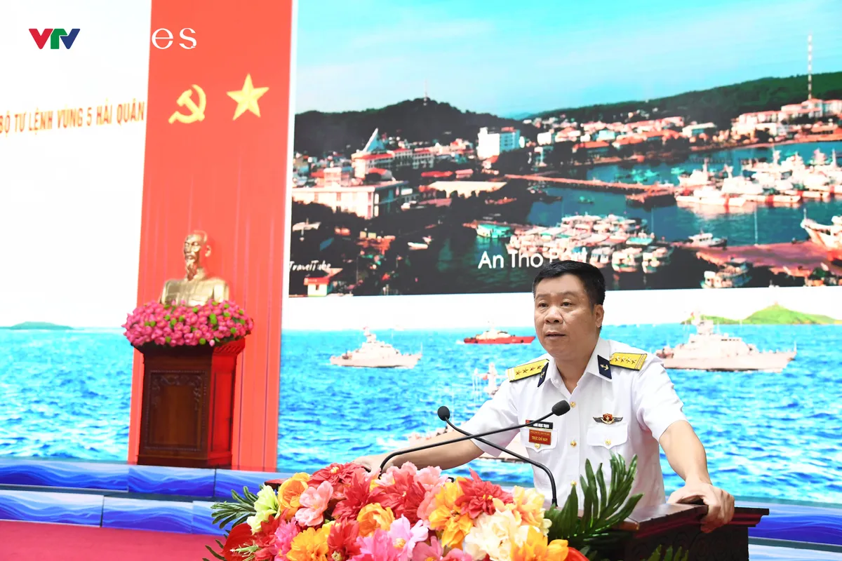 V&ugrave;ng 5 Hải qu&acirc;n r&uacute;t kinh nghiệm c&ocirc;ng t&aacute;c quản l&yacute; tư tưởng năm 2025 - Ảnh 2.