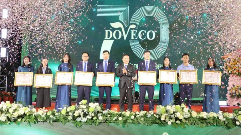 Ph&oacute; Chủ tịch Quốc hội: Coi n&ocirc;ng d&acirc;n l&agrave; đối t&aacute;c, chủ thể của ph&aacute;t triển - Ảnh 8.